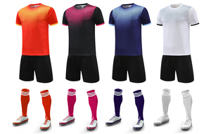 Ensemble de maillots de football personnalisés unisexes pour enfants, nom de l'équipe, numéro, uniforme sportif avec shorts, polyester respirant, kit d'équipe de football - Product Image 5