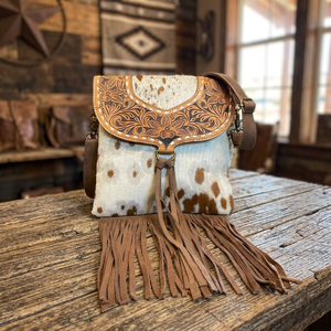 Nuevo Bolso Bandolera Vaquero de Alta Calidad, Estilo Vintage, con Diseño de Girasol Grabado a Mano, Borla Larga y Cierre de Cremallera, Hecho a Medida - Product Image 3