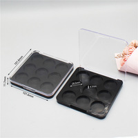Palette d'ombres à paupières vide de 26mm personnalisée en usine en gros Conteneur d'emballage de 26mm Correcteur de surbrillance pour plastique rechargeable