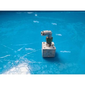 Interruptor de Presión de Vacío Digital SMC ZSE30-01-25-LZ, Usado, Piezas de Equipos Semiconductores Legacy - Product Image 3