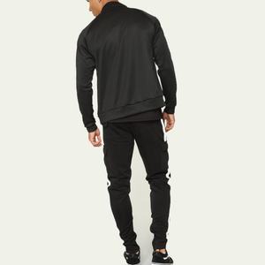 Ensemble de survêtement de sport slim fit personnalisé avec logo et bande latérale pour homme – Vente en gros - Product Image 3