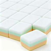 Prix d'usine - Mahjong américain de luxe personnalisé en acrylique jaune pâle, 160 pièces, 4 couches, ensemble de cadeaux de Noël