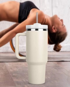 40oz Stan Cup Handle Big Thermos Cup Straw Seamless Interior Acero inoxidable Sports Travel Tumbler Taza para sublimación de té helado - Product Image 6