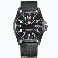 Montre SOKI S1010 pour homme, bracelet en nylon tendance, sport, quartz, personnalisée, montre de plein air à quartz avec affichage de la date.
