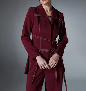 Conjunto de dos piezas de tela crepé al por mayor, top de manga larga, pantalón de pierna ancha de cintura alta, ropa informal de uso diario para la temporada de otoño bordada - Product Image 4