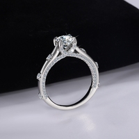 Bague de fiançailles en argent sterling 925 avec moissanite pour femme, style luxueux et tendance, par MUSHAN Jewelry Factory