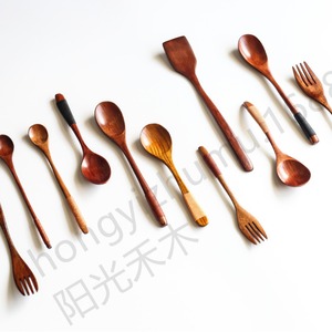 Ensemble de cuillères en bois à long manche, petites cuillères de style japonais pour mélanger le miel, le café et les salades, couleur unie, lavage à la main uniquement - Product Image 4