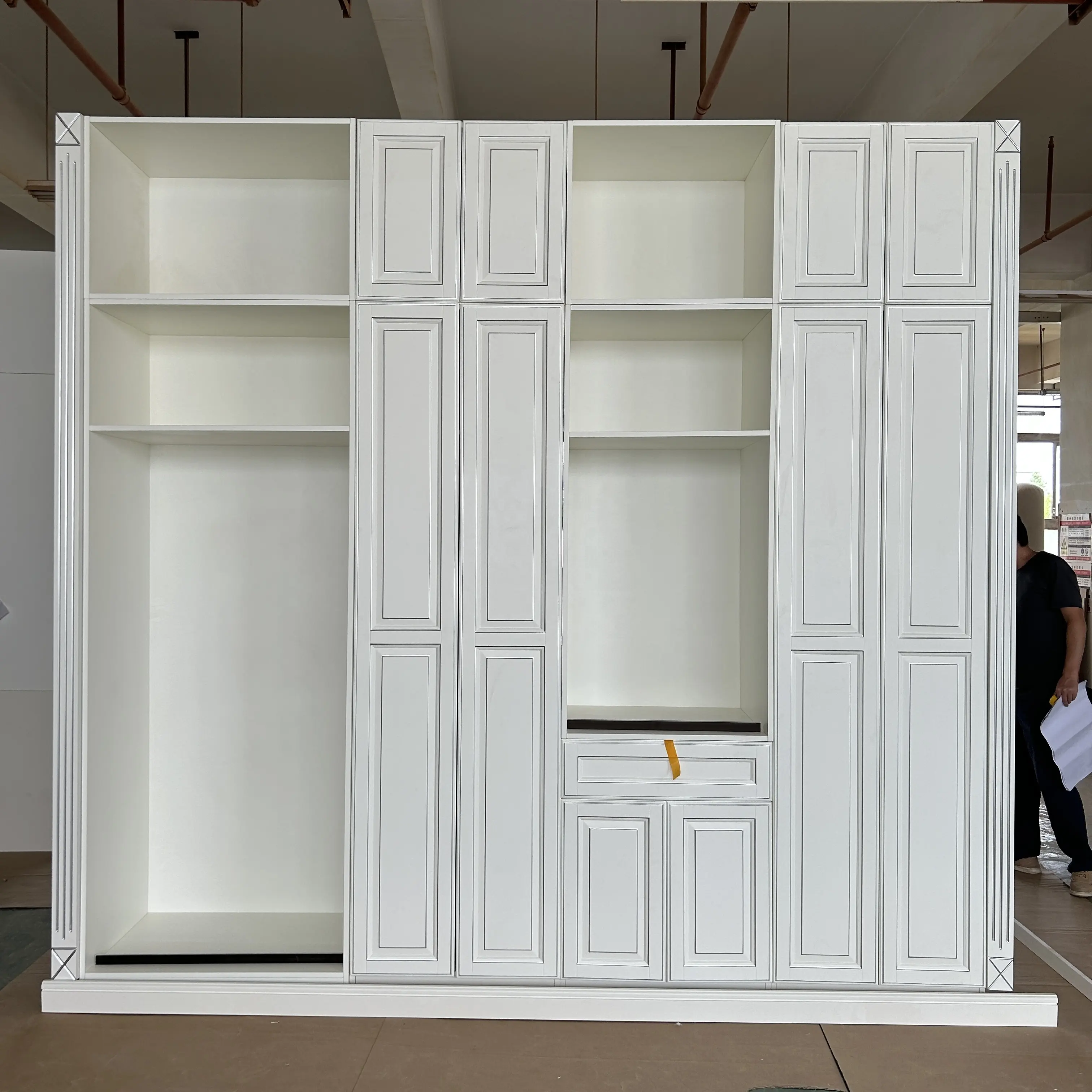 Top Quality Bedroom Closet Furniture Solid Wood Wardrobe With Drawers