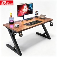 Bureau de jeu Z-Leg avec plateau en bois de 25 mm d'épaisseur et éclairage RGB sur les bords