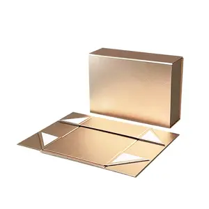 Free Sample Available Folding Paper Board Folding Luxury Magnetic Box Embalagem com Ímã para Roupas Bolsa Presente