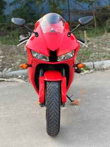 <span class=keywords><strong>Moto</strong></span> sportive à essence <span class=keywords><strong>Honda</strong></span> CBR600F5 pour les passionnés de <span class=keywords><strong>moto</strong></span> - Product Image 4