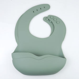 BPA İçermeyen Kalın Silikon Bebek Önlük Seti, Düğme Kapatmalı ve Yiyecek Yakalayıcı, Yıkanabilir - Product Image 4