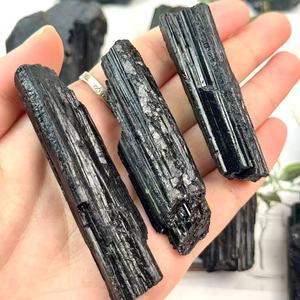 Nhà Máy Giá Loose Đá Quý Năng Lượng Đá Khác Pha Lê Thủ Công Mỹ Nghệ Nguyên Đen <span class=keywords><strong>Tourmaline</strong></span> Cho Trang Trí Nội Thất - Product Image 2