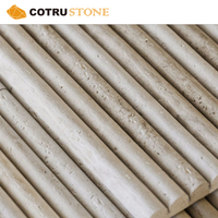 Flûtes en travertin beige de luxe, motif rayé personnalisé, mosaïque en pierre naturelle, décoration murale