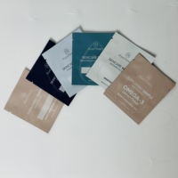 Sachet plat personnalisé en aluminium imprimé, scellé sur 3 côtés, résistant à l'humidité, pour crème pour la peau