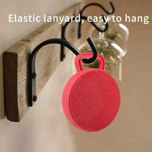 Haut-parleur Bluetooth Q10 en tissu, ABS+Tissu, avec haut-parleur de 52 mm, portable, avec cordon, logo personnalisé, idéal <span class=keywords><strong>pour</strong></span> les promotions commerciales internationales - <span class=keywords><strong>Prix</strong></span> le plus bas - Product Image 4