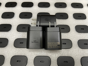 S25 2 broches <span class=keywords><strong>chargeur</strong></span> prise <span class=keywords><strong>25</strong></span> W USB C bloc de charge Cargadores Tipo c pour <span class=keywords><strong>Samsung</strong></span> Adaptador <span class=keywords><strong>chargeur</strong></span> <span class=keywords><strong>25</strong></span> watts - Product Image 3