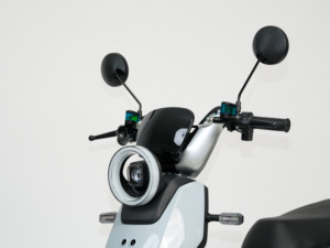 2026 New High-Speed 1000W Fast Charging Motorcycle 50km/h Crystal Display Brushless Motor Hydraulic - Product Image 3