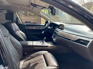รถยนต์<span class=keywords><strong>มือ</strong></span><span class=keywords><strong>สอง</strong></span> <span class=keywords><strong>BMW</strong></span> ซีรีส์ <span class=keywords><strong>7</strong></span> ปี 2021 รุ่น 740Li Luxury Line พวงมาลัยซ้าย - Product Image 6