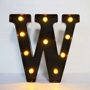 Lettere Luminose Personalizzate per Decorazioni Matrimoniali, Scritte in Metallo LOVE MARRY ME BABY, Lettere Illuminate Stile Marquee - Product Image 4