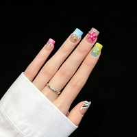 Art des ongles court sculpté, fait main, luxueux, haut de gamme, de niche, flatteur, de style européen et américain
