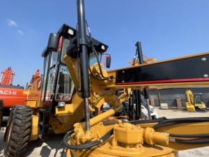 Motoniveladoras CAT 140H y Maquinaria de Construcción de Alta Calidad con Motor y Caja de Cambios - Precios Bajos y Bajo Costo de Mantenimiento - Product Image 6