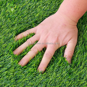 Gazon artificiel synthétique en plastique pour l'extérieur Clôture de pelouse Tapis vert Tapis d'herbe artificielle Cesped Artificial Para jardin - Product Image 2
