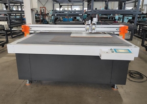 Rongchi tự động CNC Máy cắt giấy hộp các tông Sticker & Vinyl cắt <span class=keywords><strong>plotter</strong></span> PLC động cơ động cơ thành phần cốt lõi bán - Product Image 4