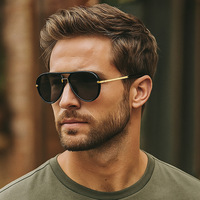 Nouvelles Lunettes de Soleil Unisexe Tendance Anti-UV400 à Monture Complète Double Pont pour Conduite et Activités Extérieures