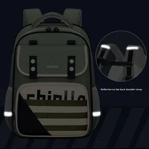 Nouveau <span class=keywords><strong>sac</strong></span> à <span class=keywords><strong>dos</strong></span> léger, respirant et imperméable en polyester à double bretelles pour les élèves du primaire – Réduit le fardeau et protège - Product Image 4