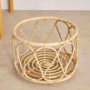 Panier rond en rotin de qualité supérieure avec design en boucle – Décoration et organisation de la maison durables Fabriqué au Vietnam - Product Image 5