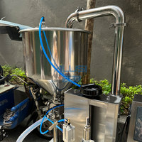 Machine de remplissage automatique de liquides certifiée CE pour la production de boissons, d'eau, de vin, d'huile comestible, de miel et de sauces