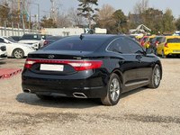 Grandeur HG Negro 2016 Diésel, Volante a la Izquierda, Euro 6, Automático, Sedán de Lujo para Negocios, Vehículo Coreano Usado con Asientos Eléctricos para Exportación