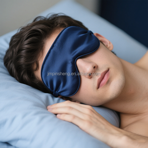 <span class=keywords><strong>LUMI</strong></span> Ensemble Masque de Nuit en Soie Imprimée 3-en-1 avec Sac à Cordon et Chouchou en Satin, Accessoire de Sommeil et de Bain, Taille Unique - Product Image 5