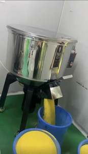 Mezclador Industrial Automático de Polvo de PP de Acero Inoxidable Controlado por PLC, Mezcladora de Gránulos por Lotes, Mezcladora Desaceleradora para Moldeo en Seco - Product Image 3