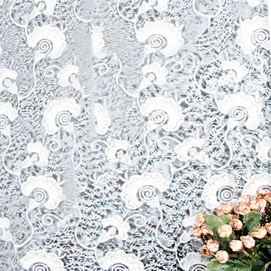 Tela de Bordado de Red de Alta Calidad con Diseño de Cuadros y Puntos para Vestidos de Novia, Material Textil de Moda - Product Image 1