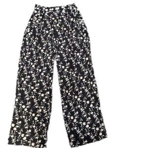 W012-2 Niedriger Preis Top Grade Kaufen Sie in loser Schüttung in Ballen Second Hand Damen Sommer Casual Hose Gebrauchte Kleidung Großhandel - Product Image 5