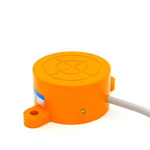 Interruptor de Proximidad Inductivo SJ-3018A SJ-3018B SJ-3018C 0-16mm AC 2 DC 3 Cables NPN/PNP NO o NC - Product Image 1