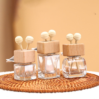 Diffuseur d'arômes suspendu miniature en verre carré en gros