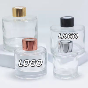 Customized 100ml 200ml Empty Gold Cap Square Fragrance <b>Reed</b> Home <b>Diffuser</b> Glass Bottle - Product Image 1
