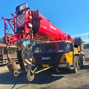 Grue sur chenilles d'occasion Sany STC750T6-1 de 75 tonnes, contrepoids de 24,8 tonnes, 80% neuve, 4 moteurs, boîte de vitesses, moteur, pompe PLC, couverture routière complète - Product Image 1