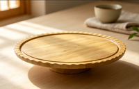 Plateau en bambou festonné sur piétement, plateau de présentation décoratif surélevé pour gâteaux, fruits, décoration de table de cuisine, plateau de service en bambou de qualité alimentaire