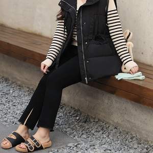 Jeans negros de cintura alta para mujer, talla grande, Runqi, corte ajustado, con abertura en el bajo, tela vaquera elástica de grosor medio, con etiqueta y cintas. - Product Image 2