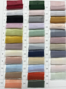 Les vêtements écologiques pour filles en 100% polyester comprennent Lily Satin Glassy Gaze Crystal Satin Tissu nacré Sheer Satin - Product Image 4