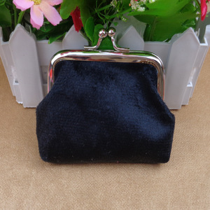 Nuovo colore caramella 3 pollici <span class=keywords><strong>donna</strong></span> peluche pochette borsa a gettoni mini borsa cosmetica fibbia chiusura a scatto <span class=keywords><strong>portafoglio</strong></span> autunno e inverno - Product Image 3