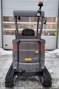 รถขุดใหม่เอี่ยม 1.8 ตัน แบบไม่มีการหมุนหาง ECR18E เครื่องยนต์ 12 กิโลวัตต์ สำหรับพื้นที่แคบ พร้อมอะไหล่ฟรี - Product Image 6