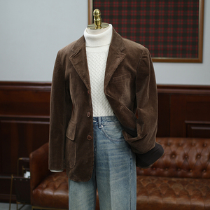 Blazer en velours côtelé marron pour homme, style italien, coupe souple, veste décontractée chic avec poches plaquées, qualité supérieure - Product Image 3