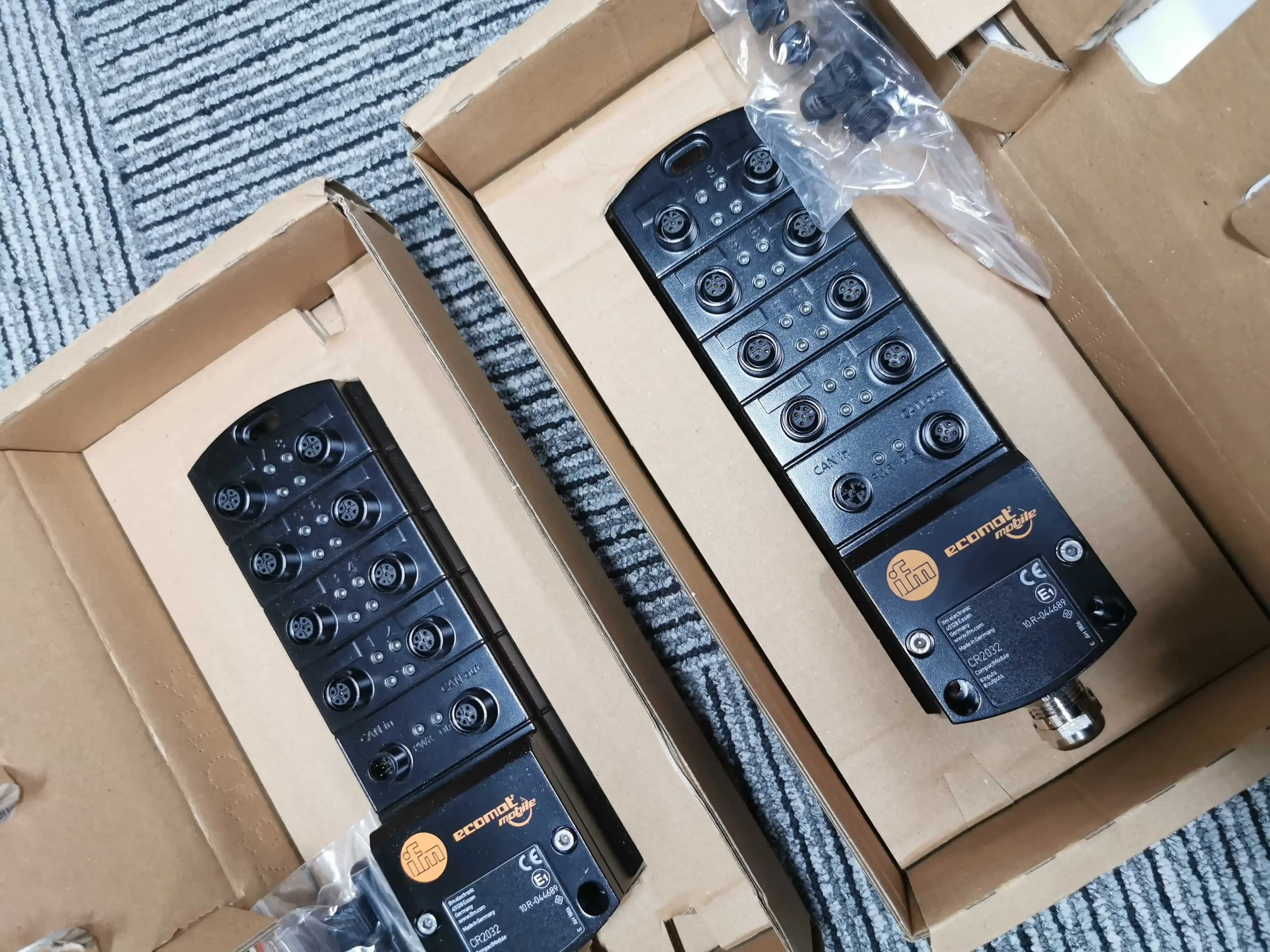 IFM CR2032 Controller - High-Quality Industrial Solution