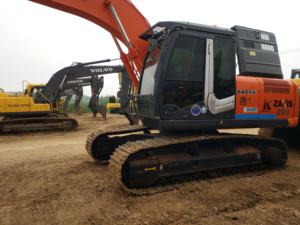 Excavadora usada Hitachi ZX120 de segunda mano, máquina de alta calidad de 20 toneladas, origen japonés 100% con bomba hidráulica Hitachi a la venta - Product Image 6