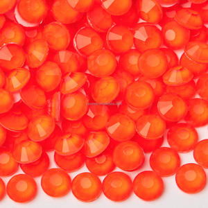 Стразы Selina Crystal флуоресцентные, горячей фиксации, с плоским дном, россыпью, экологичные, 12 граней, для танцевальных костюмов, свадебных нарядов, сценических декораций - Product Image 4